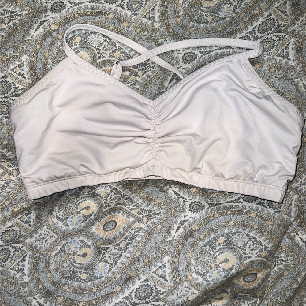 Handful sports bra in white, adjustable criss-cross straps